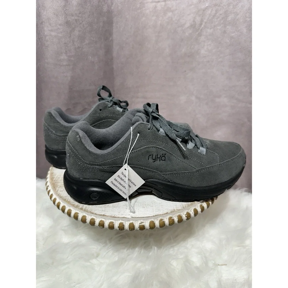 Ryka Catalyst 3 Sneakers Womens Sz 8W Suede/Leather Running Gray New‎ No Tags